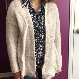 Hollister oversized cardigan cream